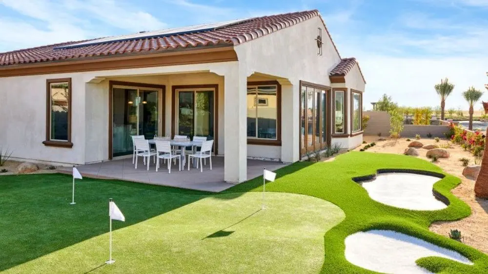 Is it Smart to Invest in a Golf Course Home? - NewHomeSource
